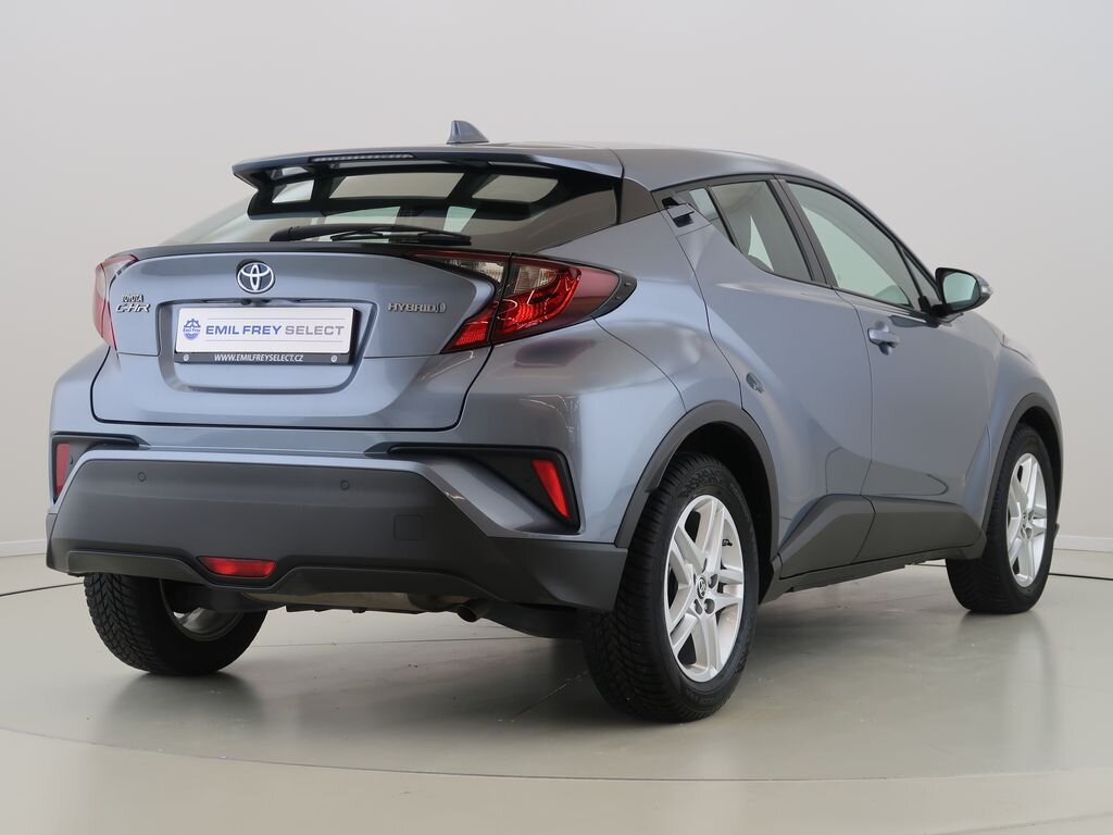Toyota C-HR SUV 1,8 l 72 kw