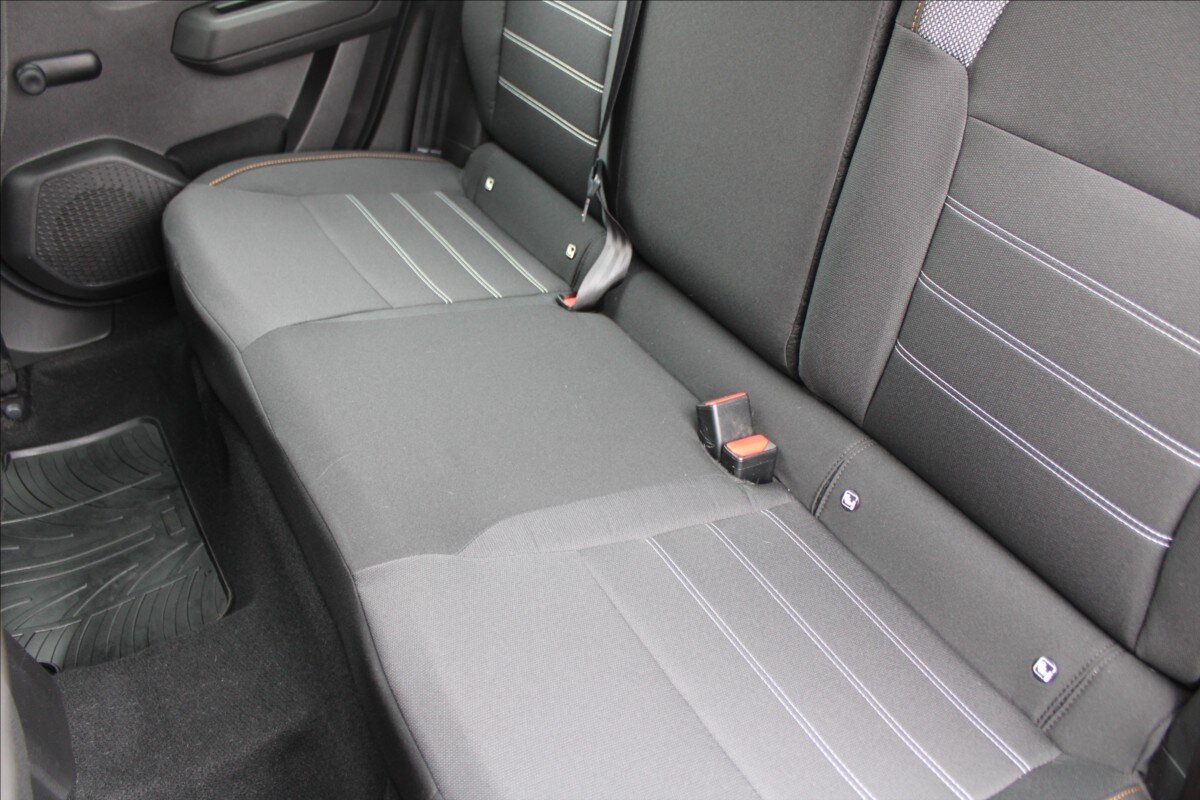 Dacia Sandero Hatchback 999,0 67 kw