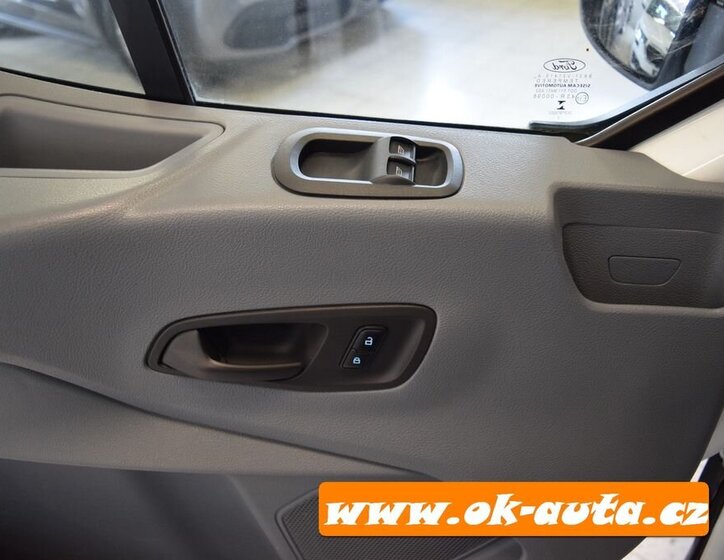 Ford Transit Sklápěč 2,0 l 125 kw