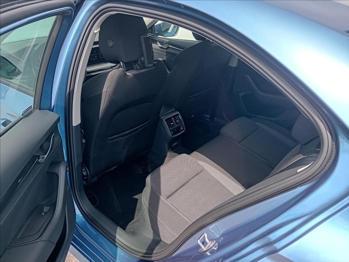 Škoda Octavia Sedan 1,5 l 110 kw