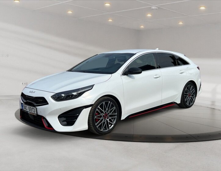 KIA ProCeed Hatchback 1,6 l 150 kw
