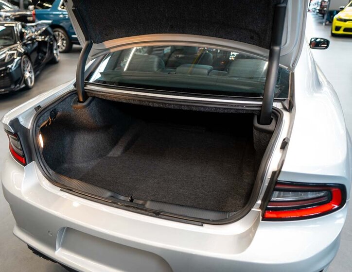 Dodge Charger Sedan 6,4 l 362 kw