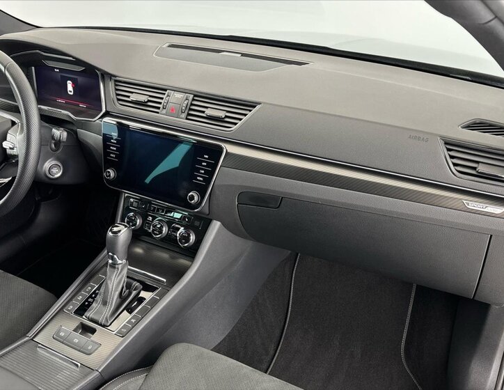 Škoda Superb Kombi 2,0 l 140 kw