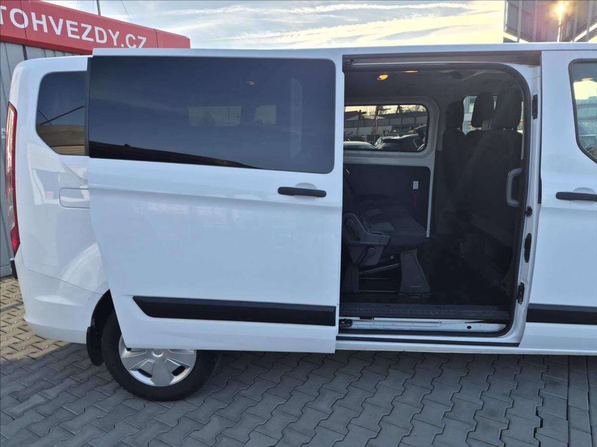 Ford Tourneo Custom MPV 2,0 l 96 kw