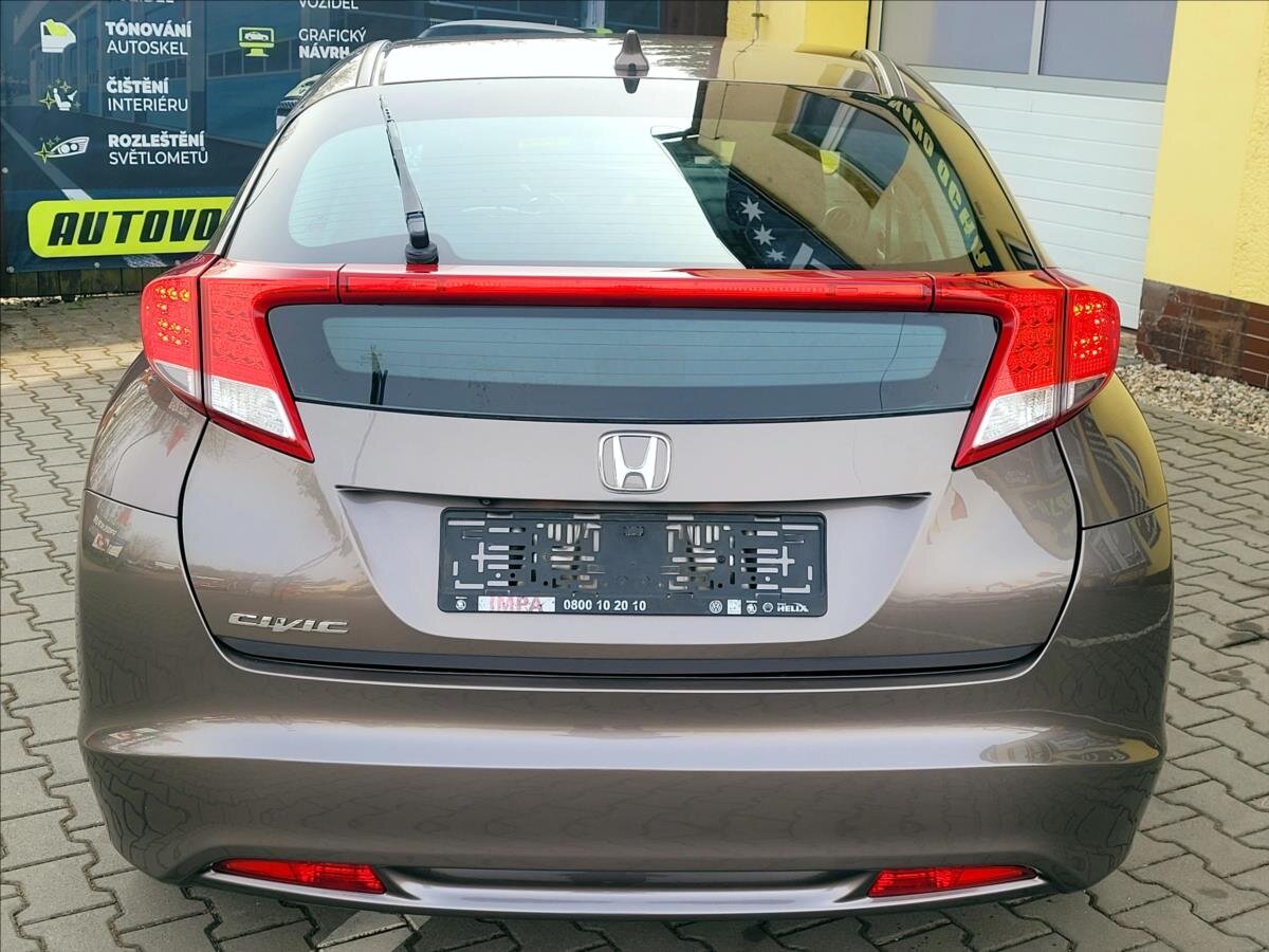 Honda Civic Hatchback 1,8 l 104 kw