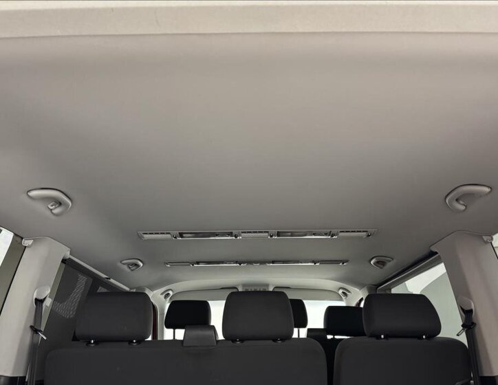 Volkswagen Caravelle Kombi 1,9 l 75 kw