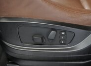 BMW X5 SUV 3,0 l 180 kw