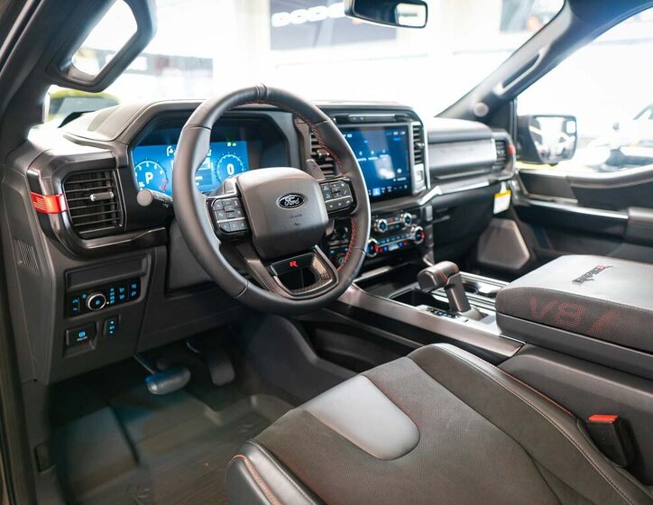 Ford F-150 Pick-up 5,2 l 536 kw