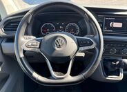 Volkswagen Caravelle 10