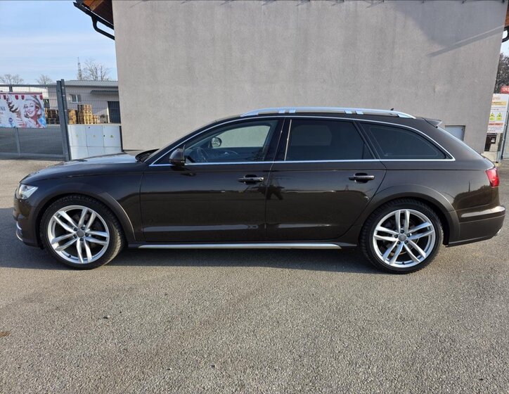 Audi A6 Allroad Kombi 3,0 l 200 kw