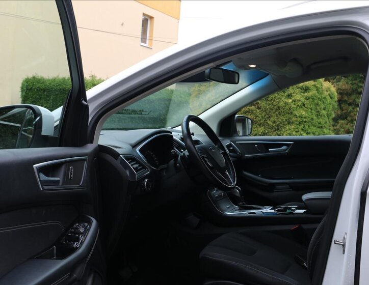Ford Edge Kombi 2,0 l 154 kw