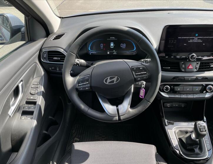 Hyundai i30 9