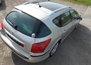 Peugeot 407 Kombi 2,2 l 120 kw