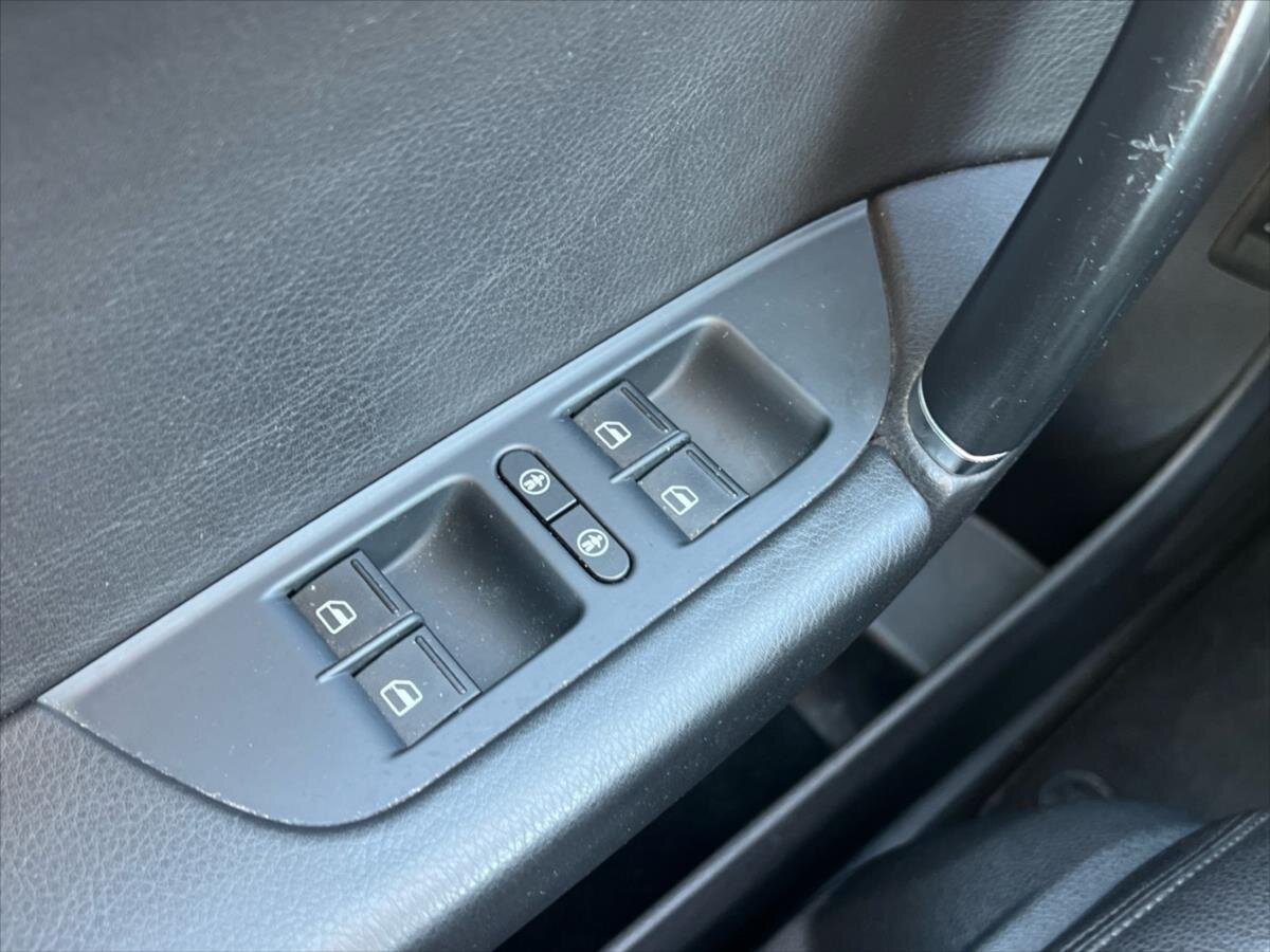 Volkswagen Touareg Kombi 3,0 l 193 kw