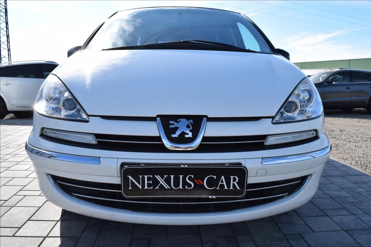 Peugeot 807 MPV 2,0 l 100 kw