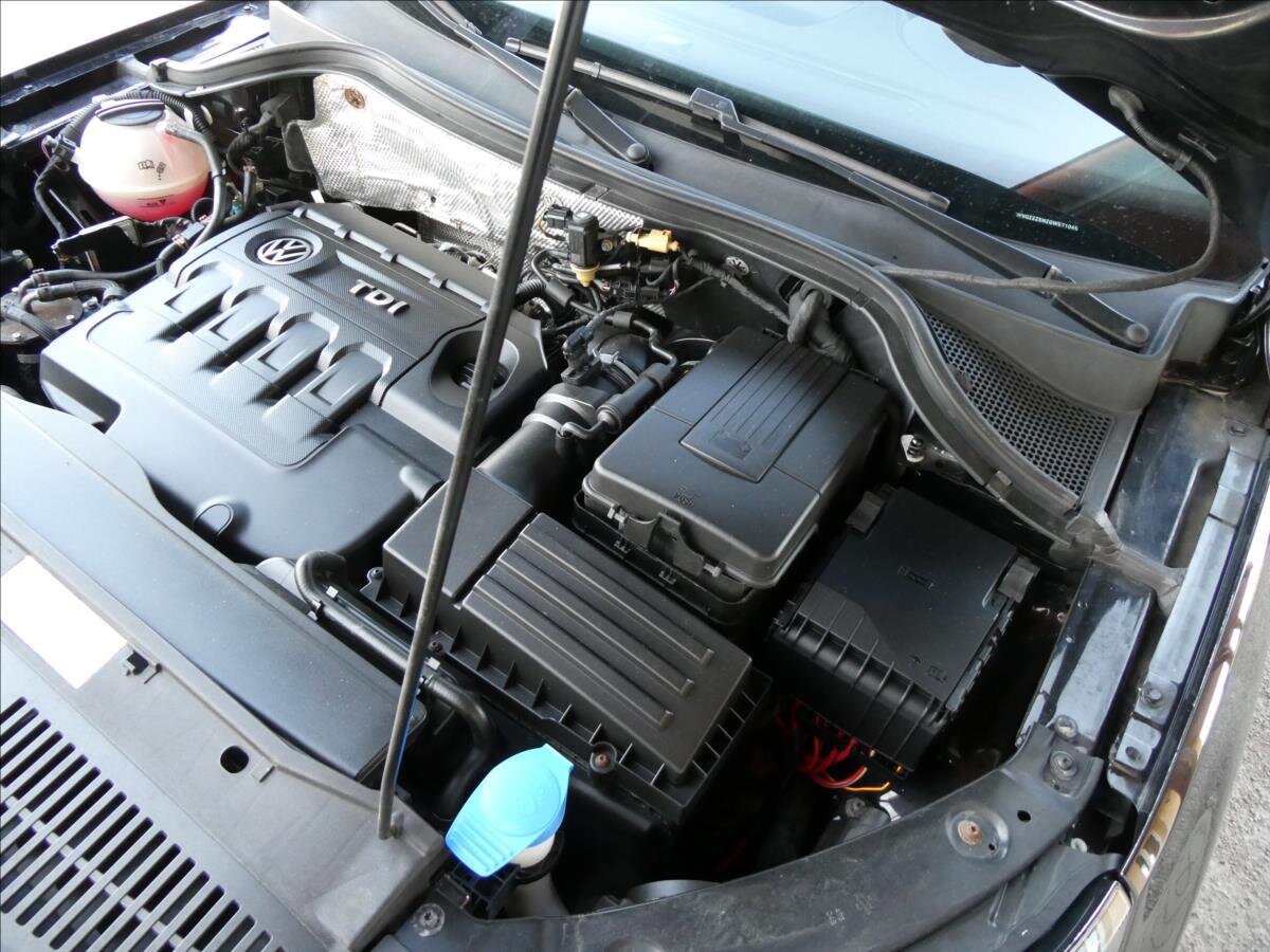 Volkswagen Tiguan SUV 2,0 l 110 kw