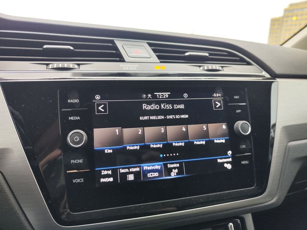 Volkswagen Touran MPV 1,5 l 110 kw