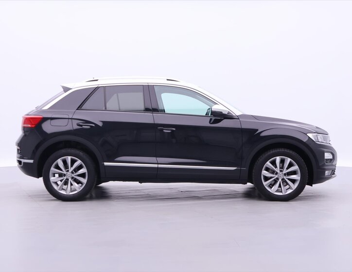 Volkswagen T-Roc 8