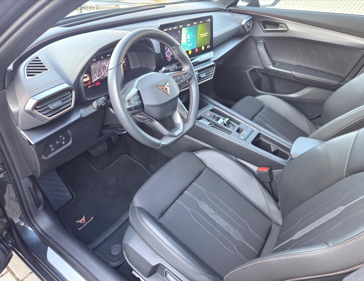 Cupra Formentor SUV / Terénní 2,0 l 140 kw