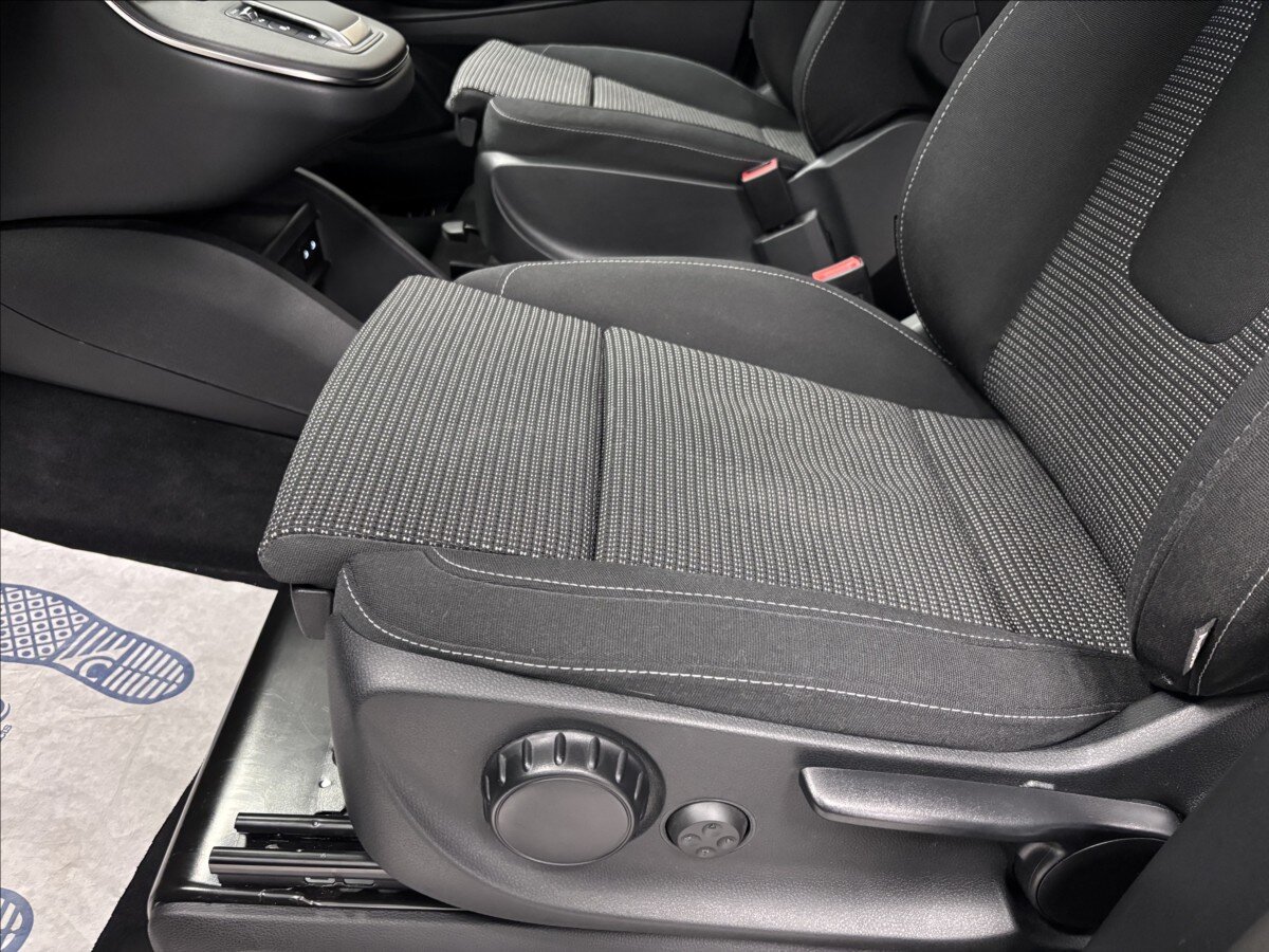 Mercedes-Benz Třídy V Kombi 2,0 l 174 kw