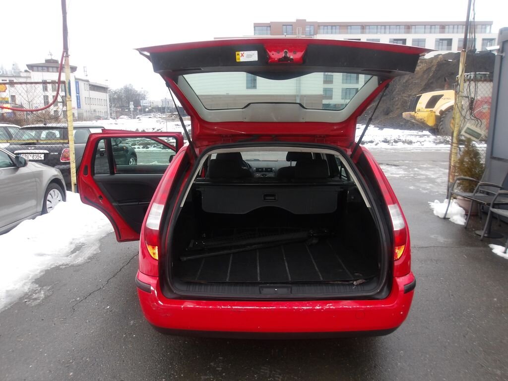 Ford Mondeo Kombi 2,0 l 85 kw