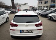 Hyundai i30 4
