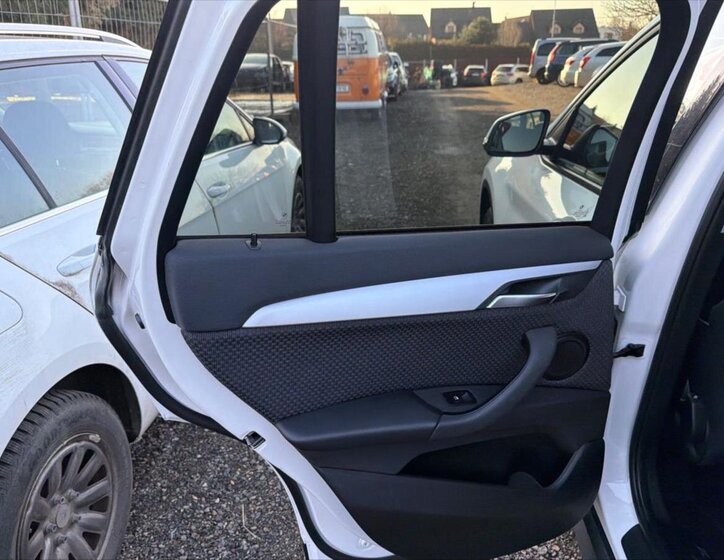 BMW X1 Kombi 2,0 l 141 kw