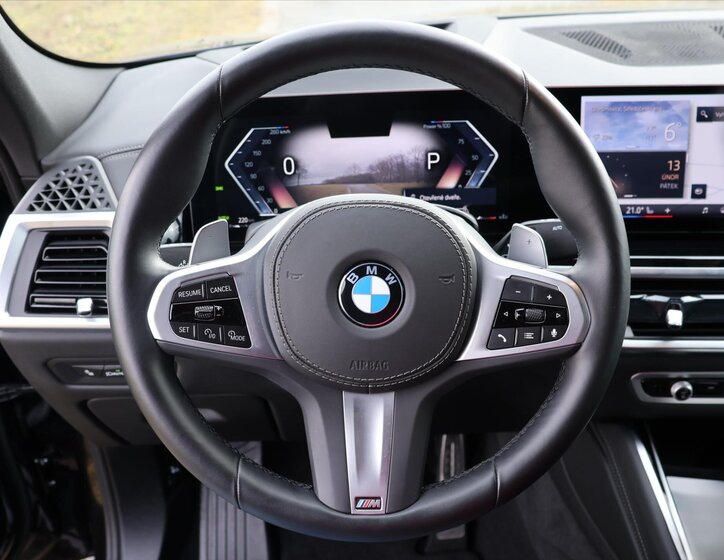 BMW X6 SUV 3,0 l 210 kw