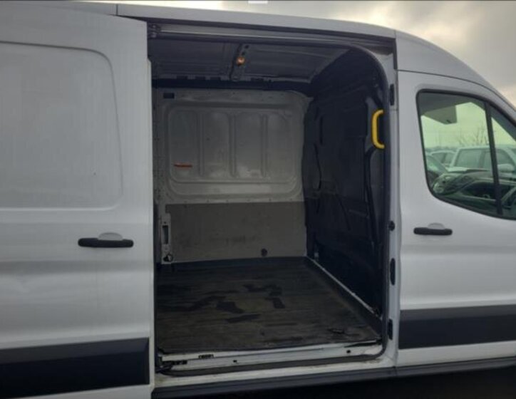 Ford Transit Skříň 2,0 l 77 kw