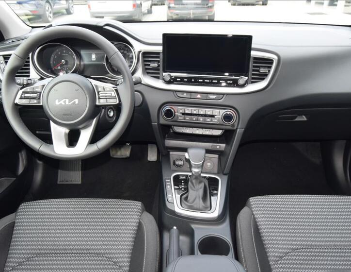 KIA Ceed 5