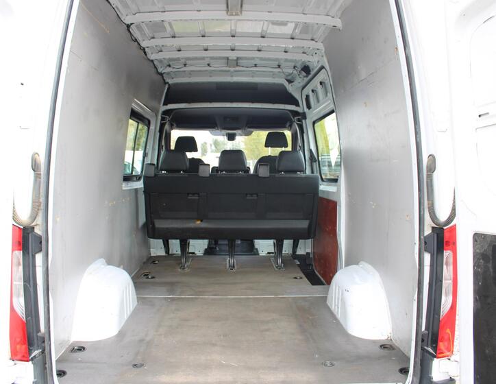 Mercedes-Benz Sprinter 7