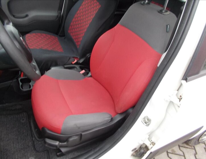 Fiat Panda Hatchback 1,2 l 51 kw