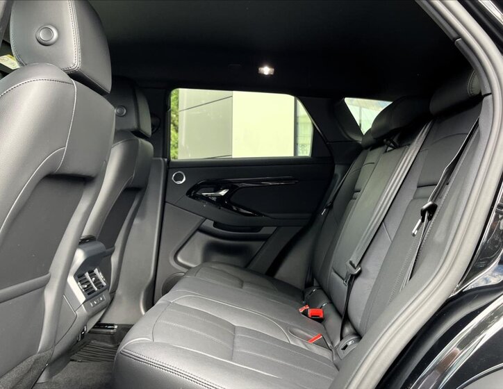 Land Rover Range Rover Evoque 26