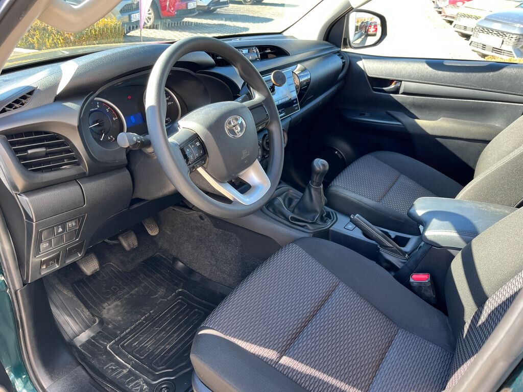 Toyota Hilux Pick-up 2,4 l 110 kw