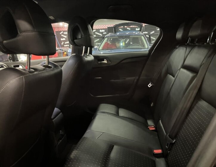 Citroën DS4 Hatchback 1,6 l 147 kw