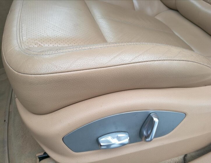 Porsche Cayenne Kombi 3,0 l 180 kw