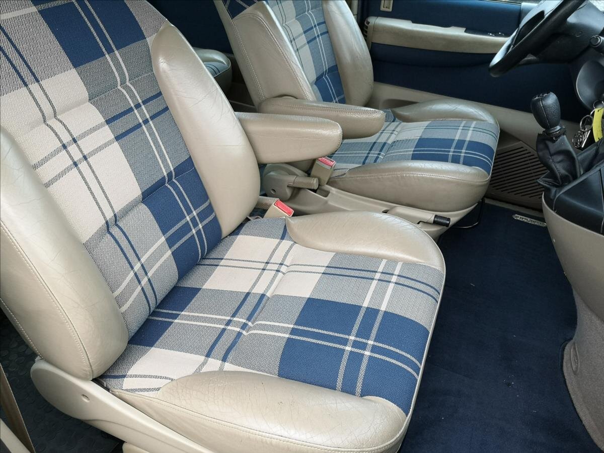 Peugeot 806 Kombi 2,1 l 80 kw