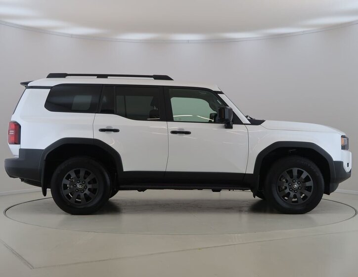 Toyota Land Cruiser SUV 2,8 l 151 kw