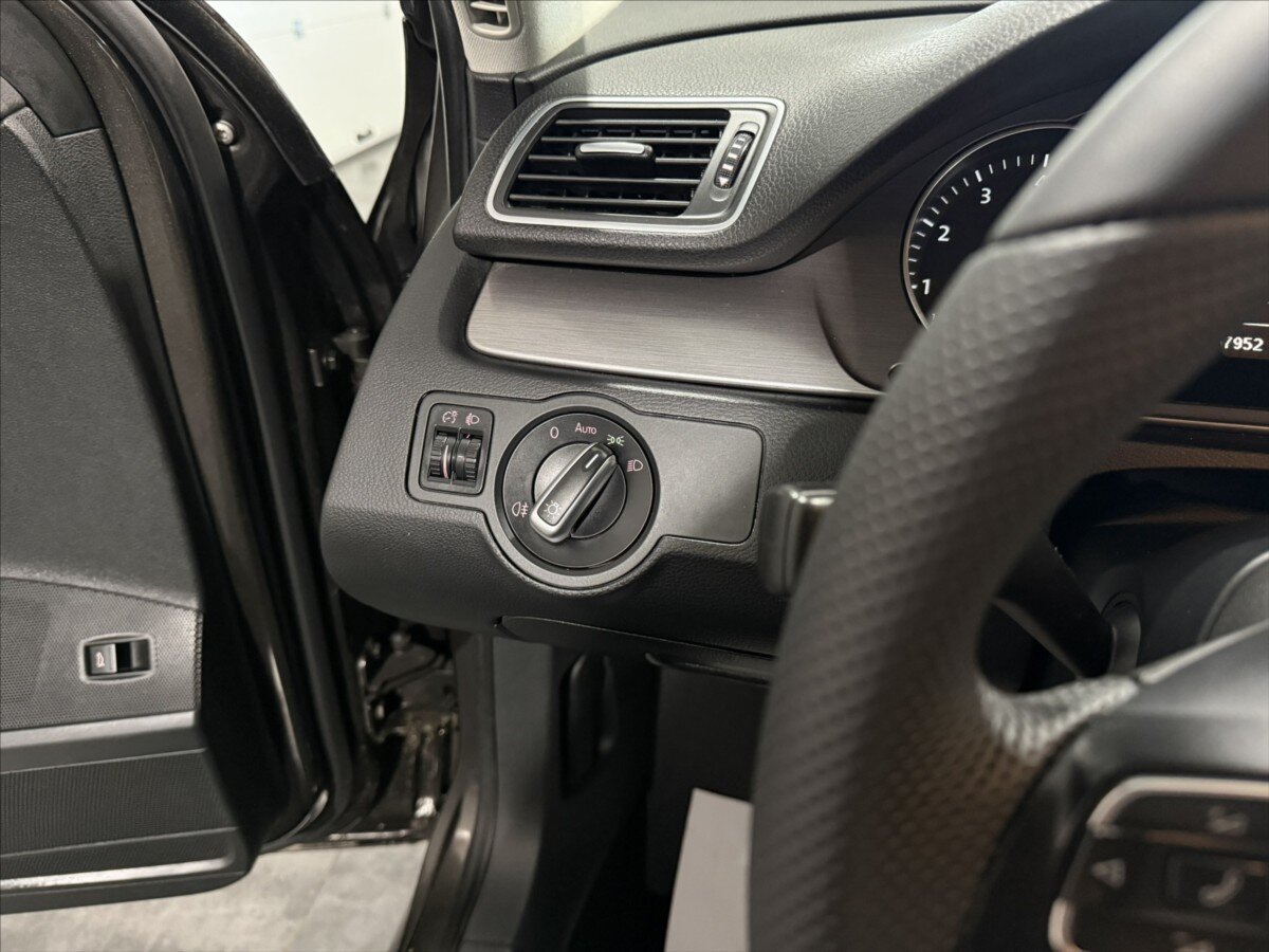 Volkswagen Passat Kombi 1,4 l 90 kw