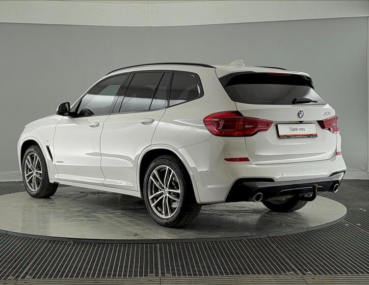 BMW X3 SUV / Terénní 2,0 l 140 kw