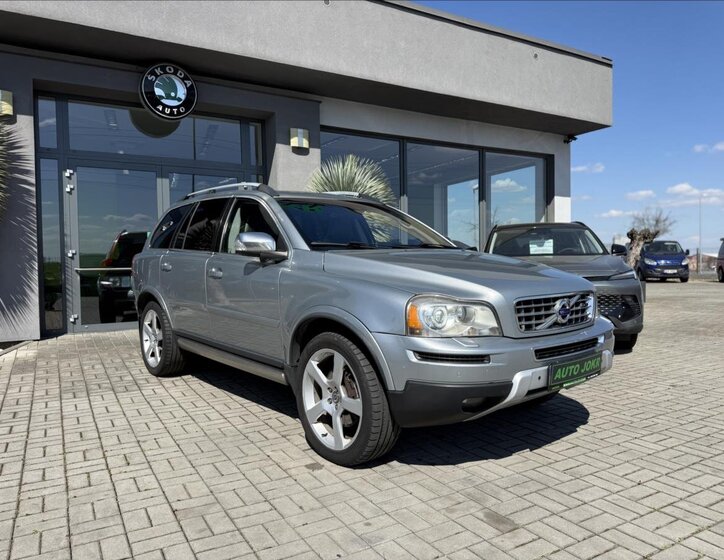 Volvo XC90 Kombi 2,4 l 147 kw