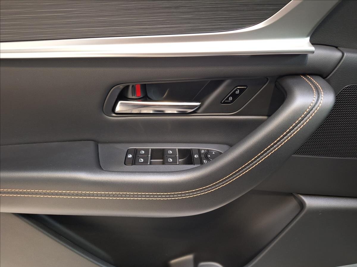 Mazda CX-60 SUV / Terénní 3,3 l 187 kw