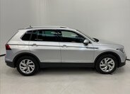 Volkswagen Tiguan SUV 1,5 l 110 kw