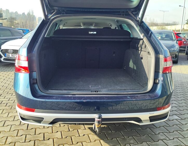 Škoda Superb Kombi 2,0 l 147 kw