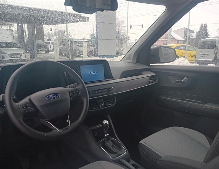 Ford Tourneo Courier MPV 999,0 92 kw