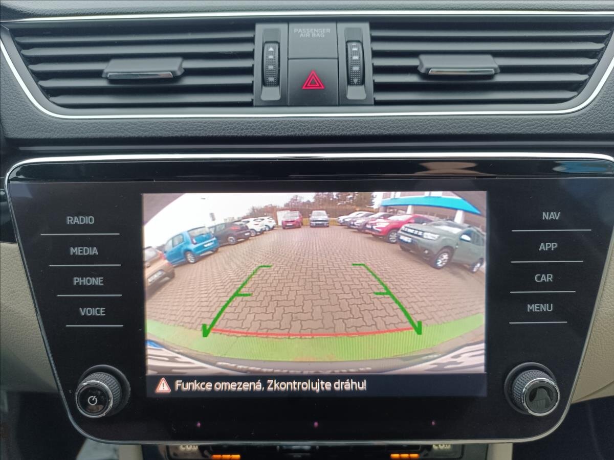 Škoda Superb Liftback 2,0 l 140 kw