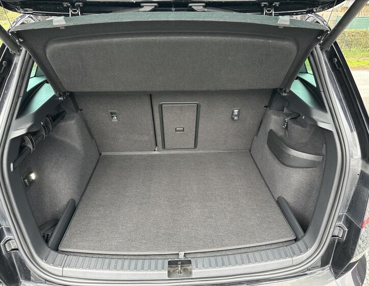 Škoda Karoq SUV / Terénní 2,0 l 140 kw