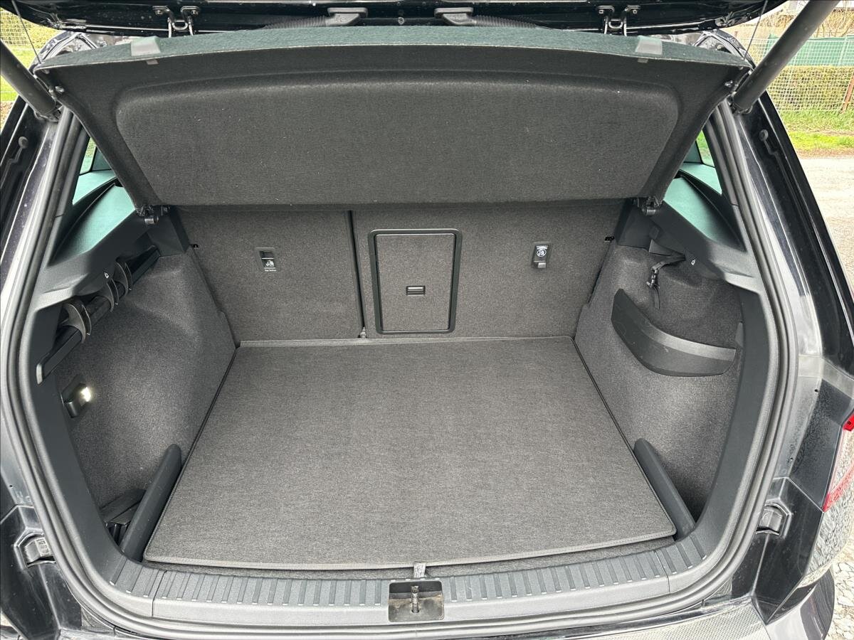 Škoda Karoq SUV / Terénní 2,0 l 140 kw