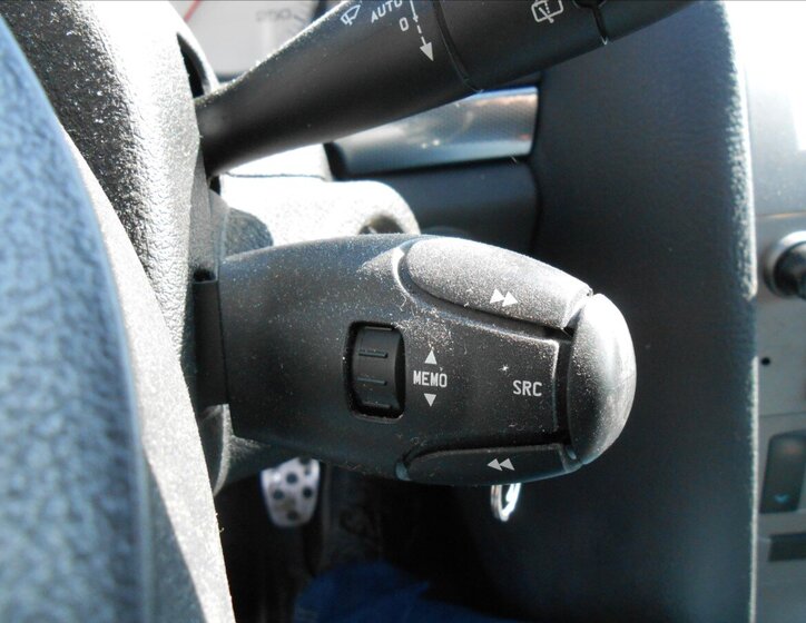 Peugeot 407 Kombi 2,2 l 116 kw