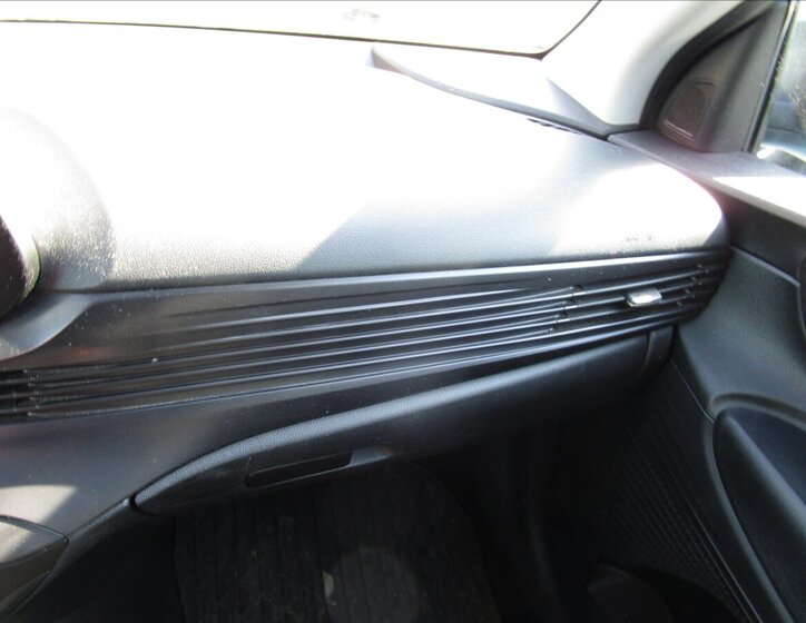 Hyundai i20 Hatchback 1,2 l 61 kw